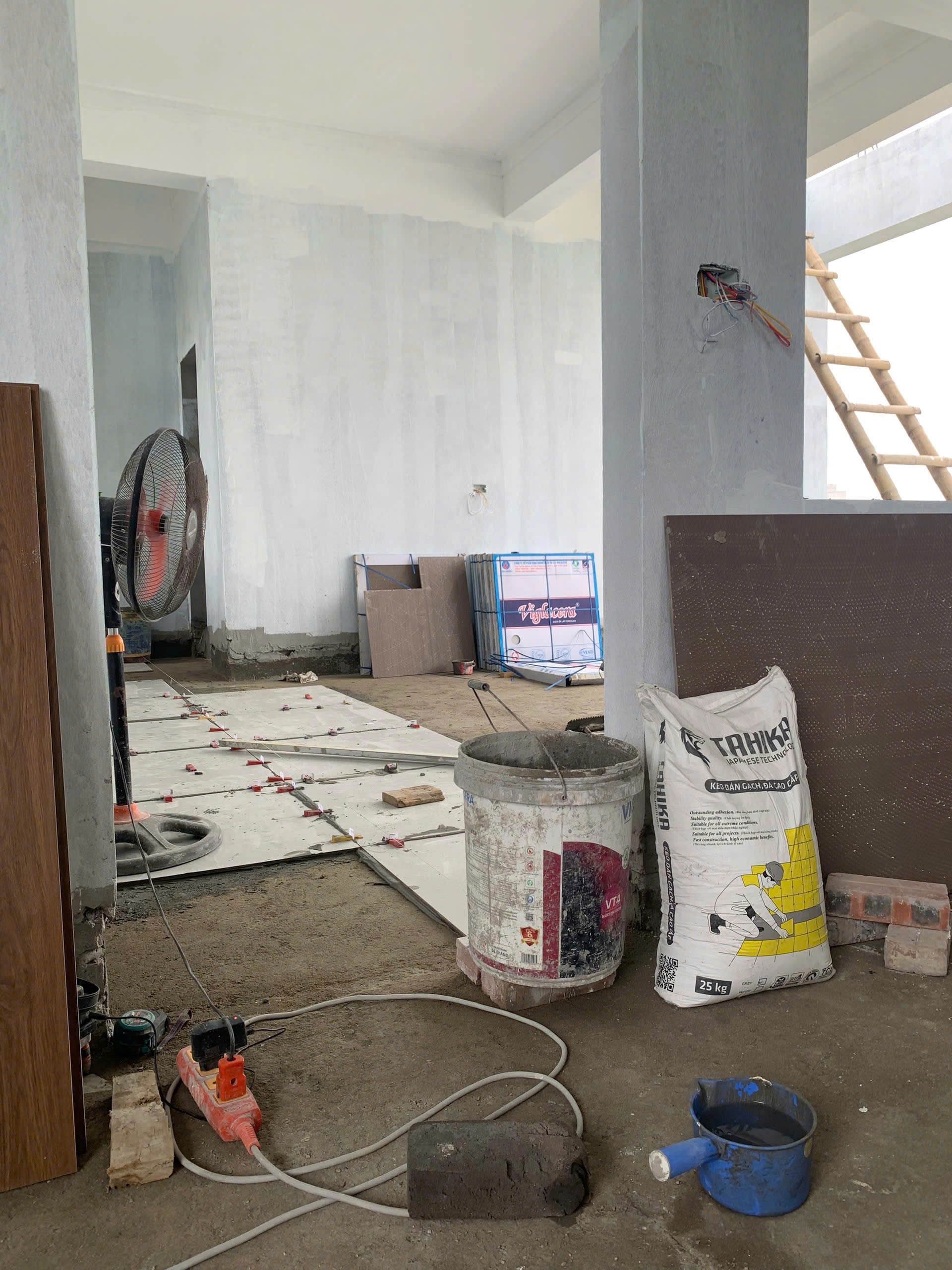 BÍ QUYẾT THI CÔNG GẠCH KHỔ LỚN AN TOÀN TUYỆT ĐỐI: ĐẲNG CẤP GỌI TÊN TAHIKA